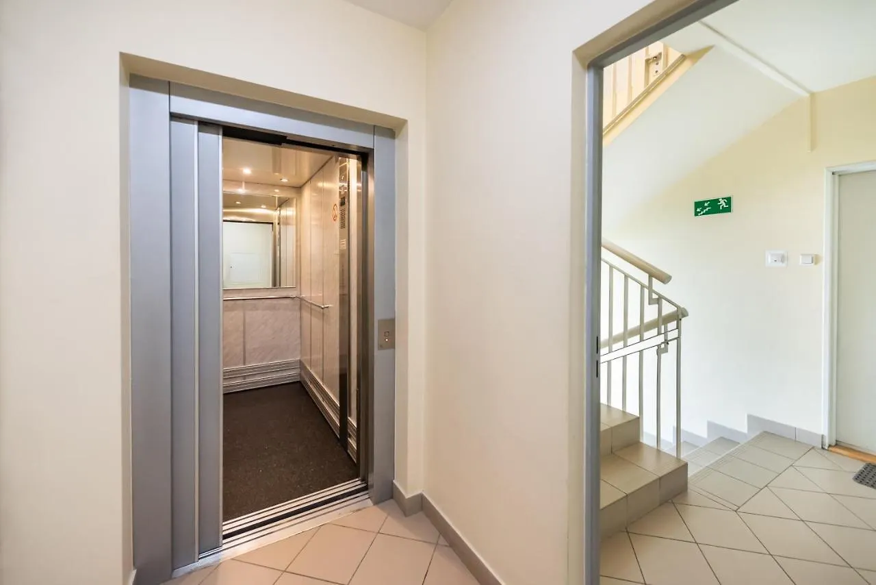 Apartament Luksusowy Apartament Nad Balatonem Warszawa Polska