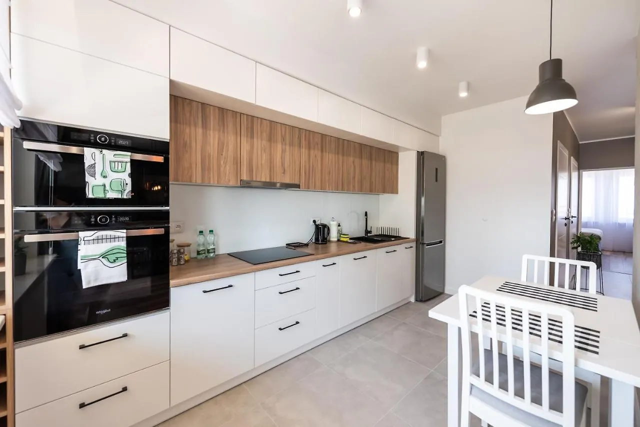 바르샤바 Luksusowy Apartament Nad Balatonem 아파트 폴란드