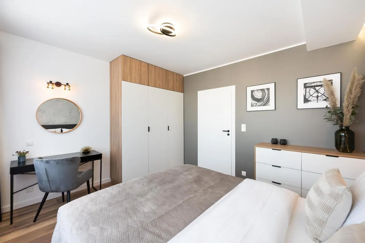 바르샤바 Luksusowy Apartament Nad Balatonem 아파트